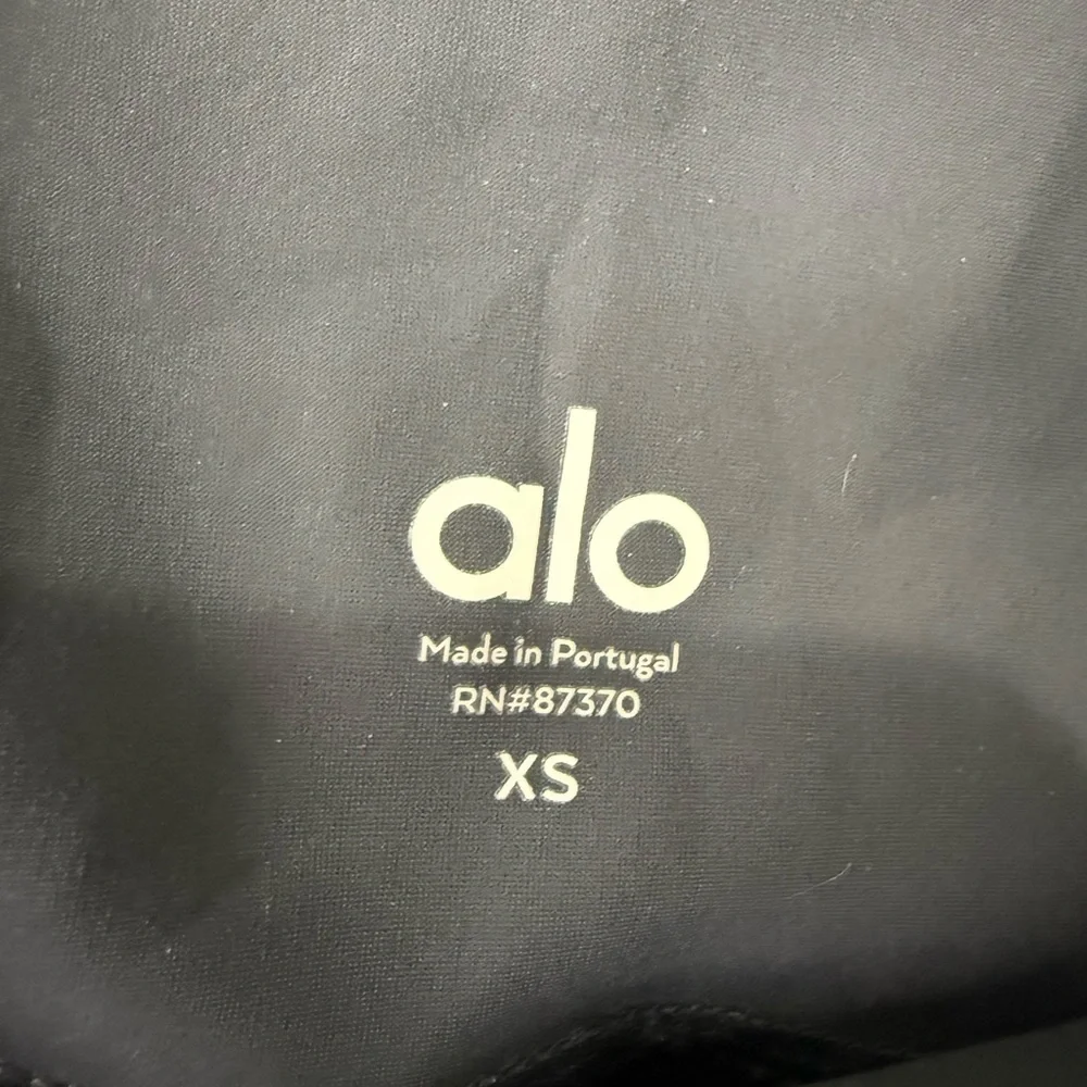 ALO Yoga excellent preowned